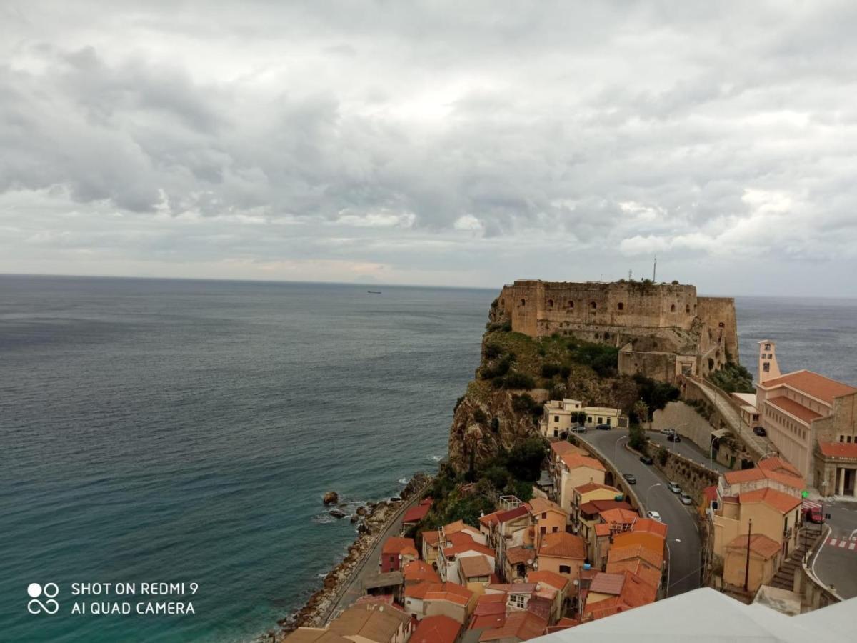 Apartment Difesa Pizzo ภายนอก รูปภาพ