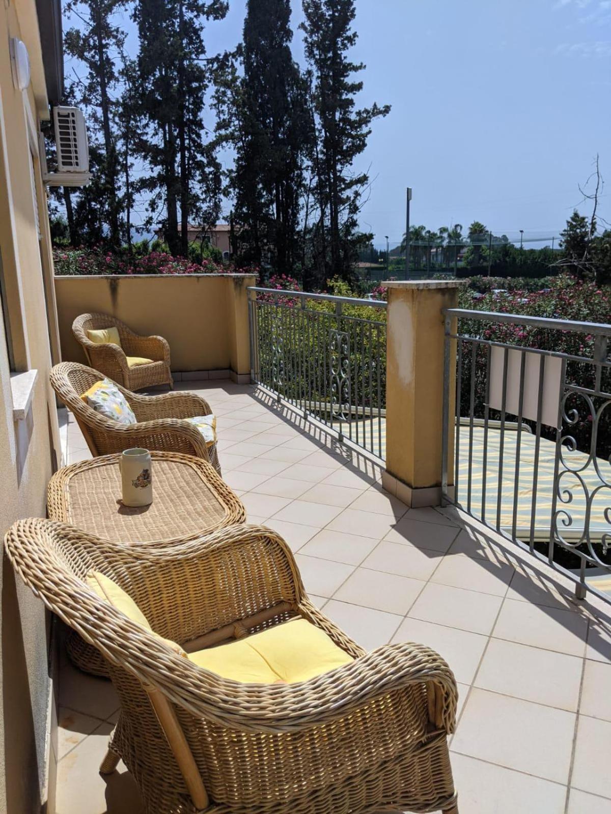 Apartment Difesa Pizzo ภายนอก รูปภาพ
